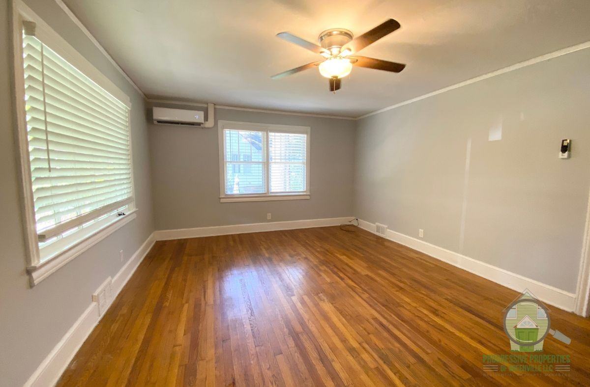 108 Central Ave #A - Photo 4 of 13