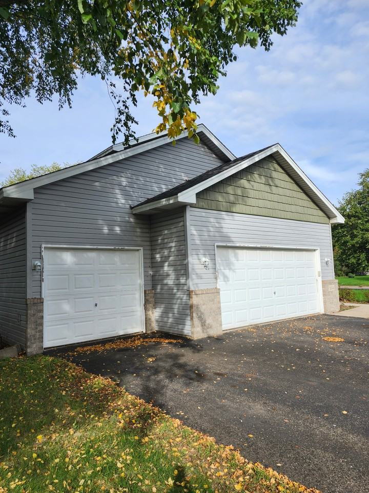 15344 Linnet St Nw #1 - Photo 3 of 32