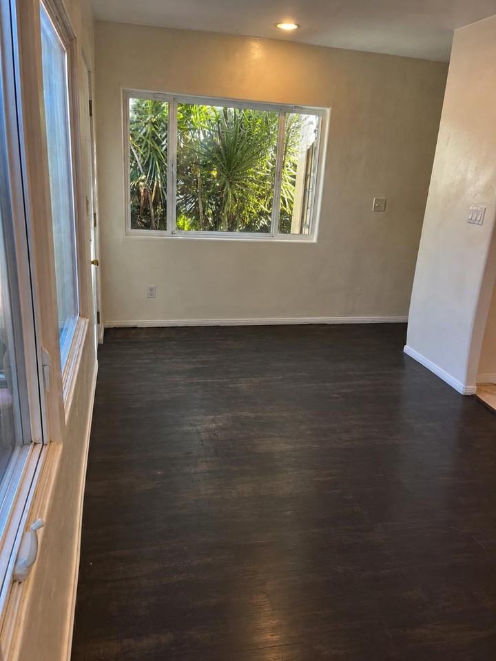 2749 Broadway - Photo 5 of 20