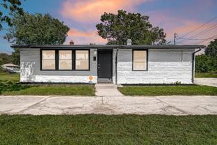 2101 Chase St - Photo 1 of 1