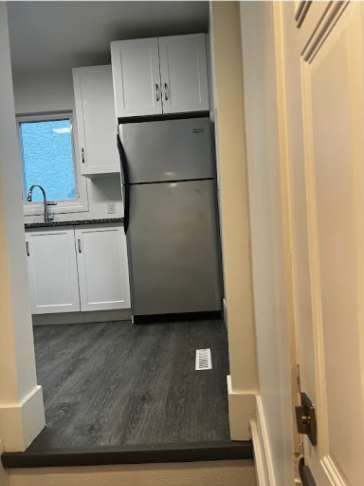 251 Hazel Dell Ave - Photo 6 of 27