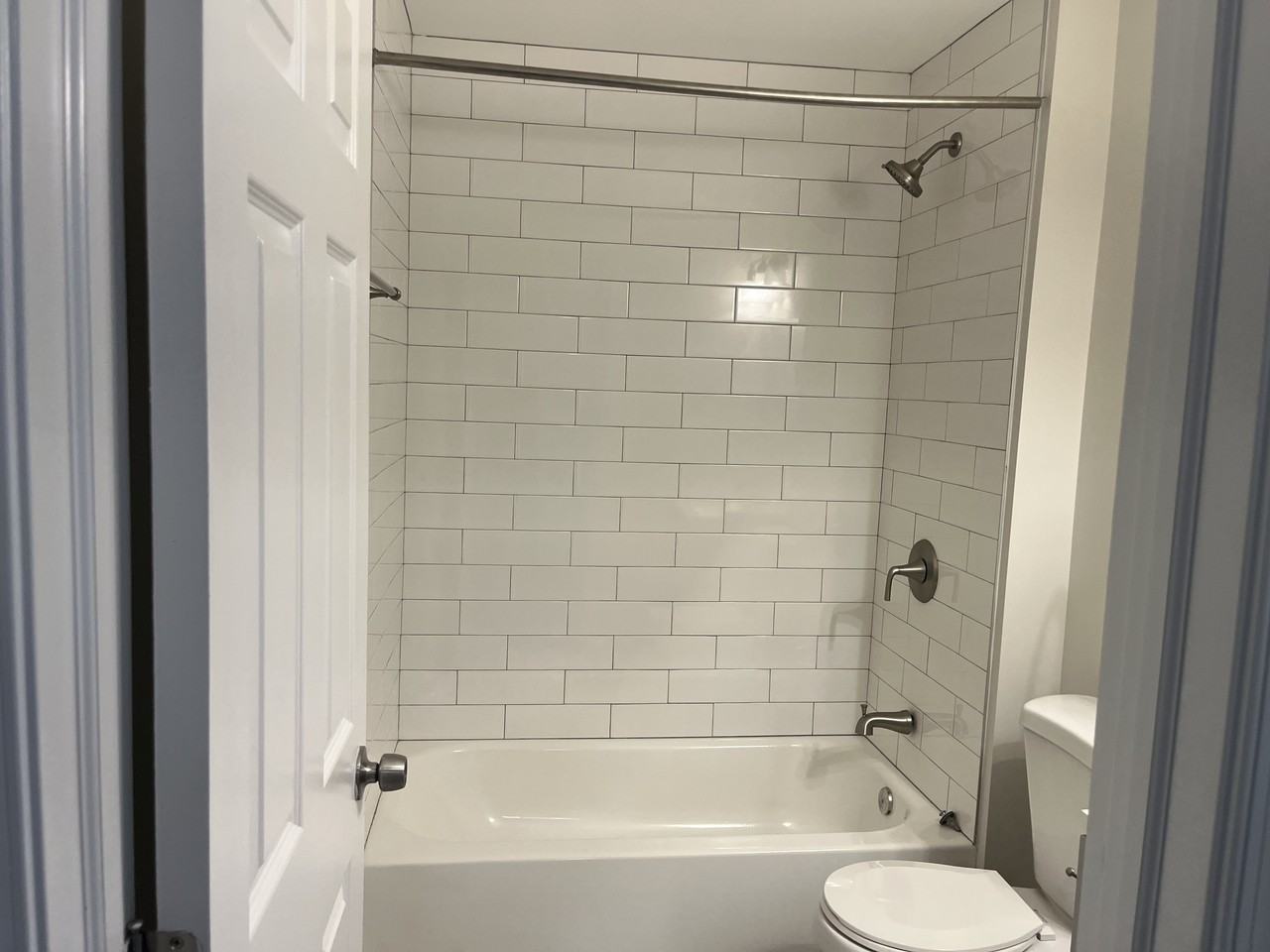 304 Lyndhurst St #1 - Photo 7 of 20