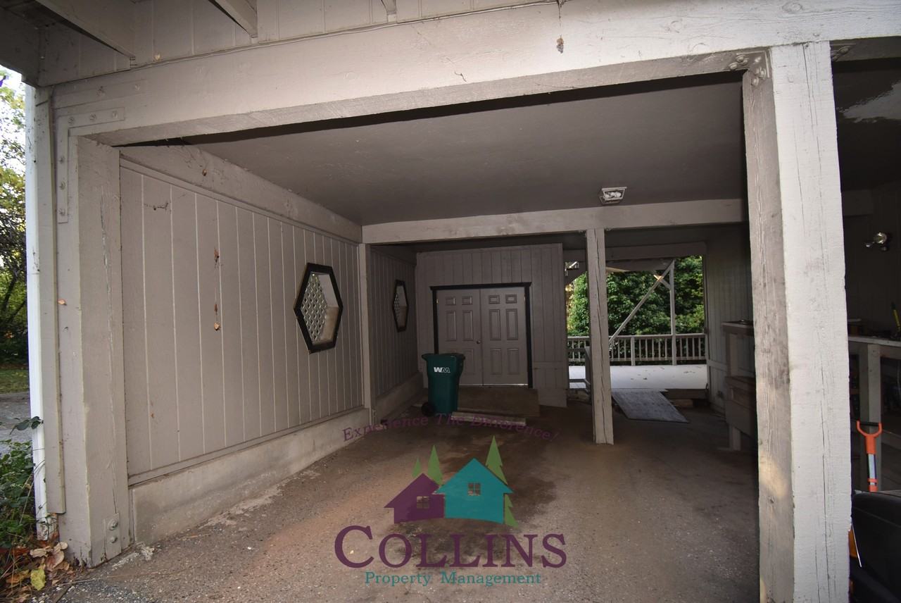 111 Maryland Dr #A - Photo 3 of 17