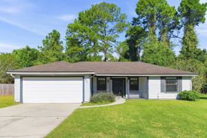 featured image of 826 Oliver Ellsworth St