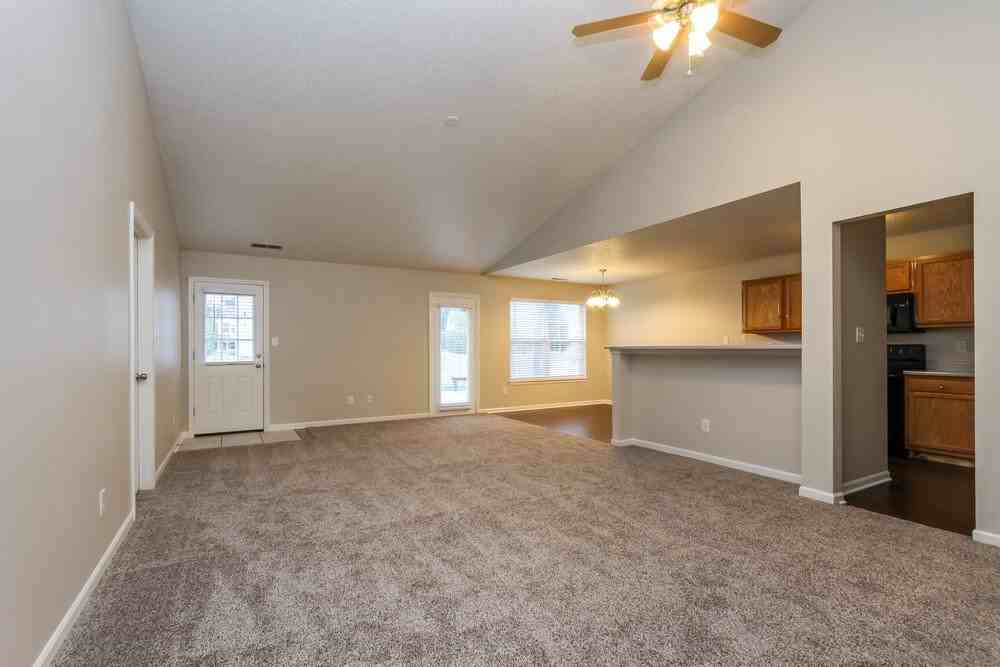 12211 Running Springs Rd - Photo 2 of 17