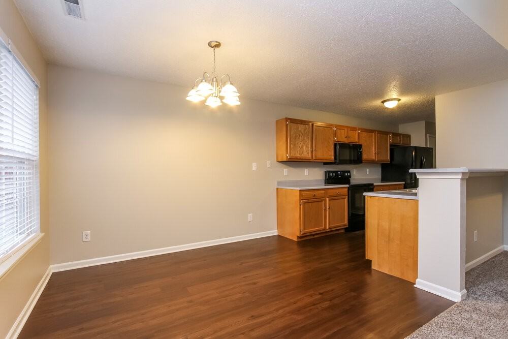 12211 Running Springs Rd - Photo 5 of 17