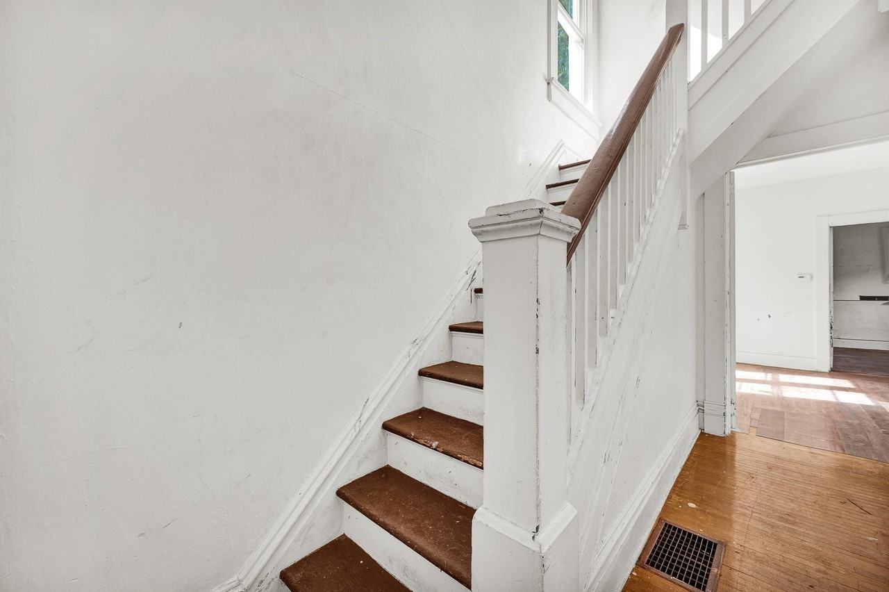 2711 N Dechman Ave #1 - Photo 3 of 21