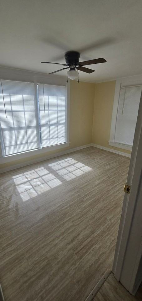 223 Aberfeldy St - Photo 2 of 18