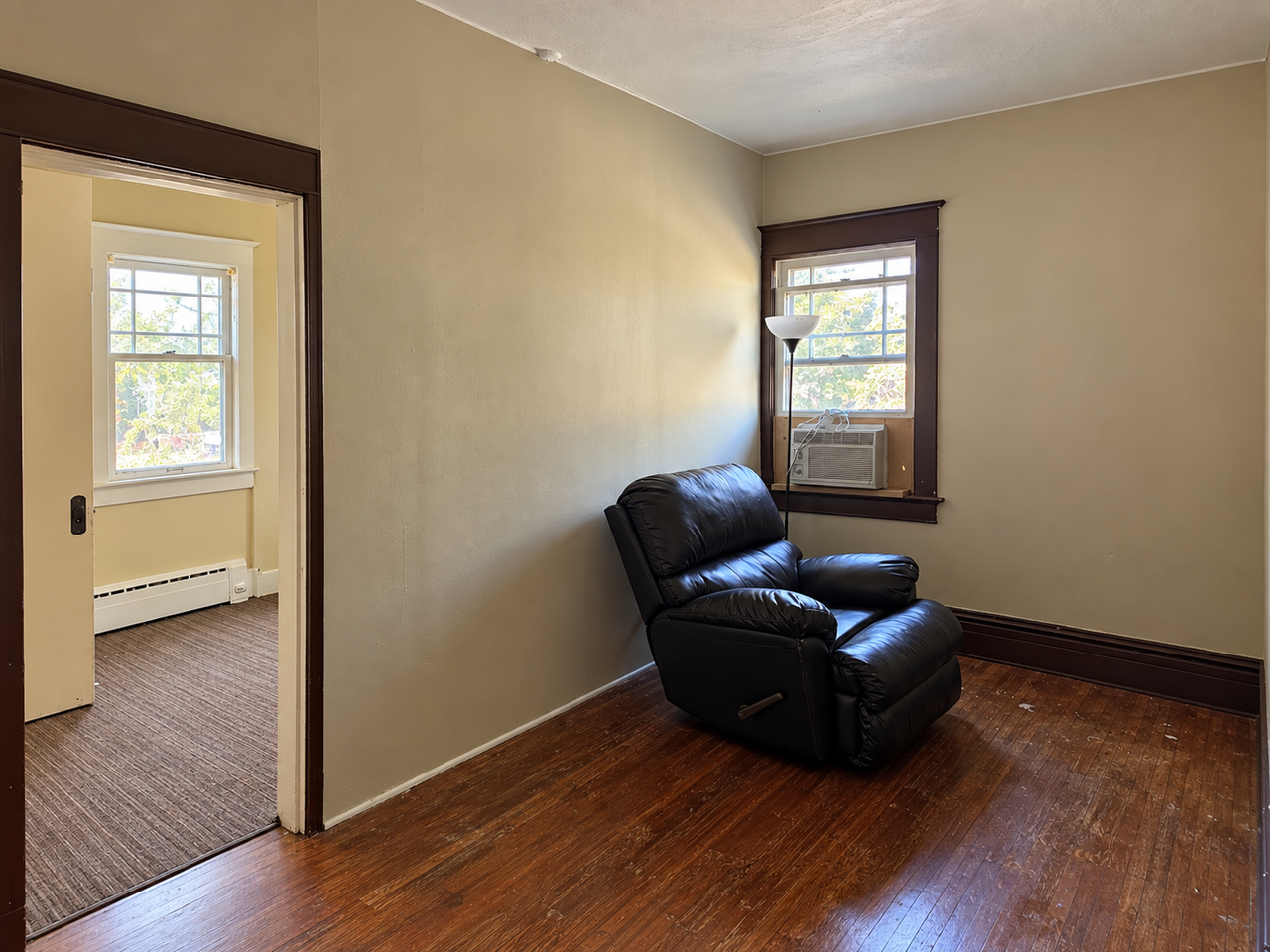 205 N Busey Ave - Photo 2 of 7