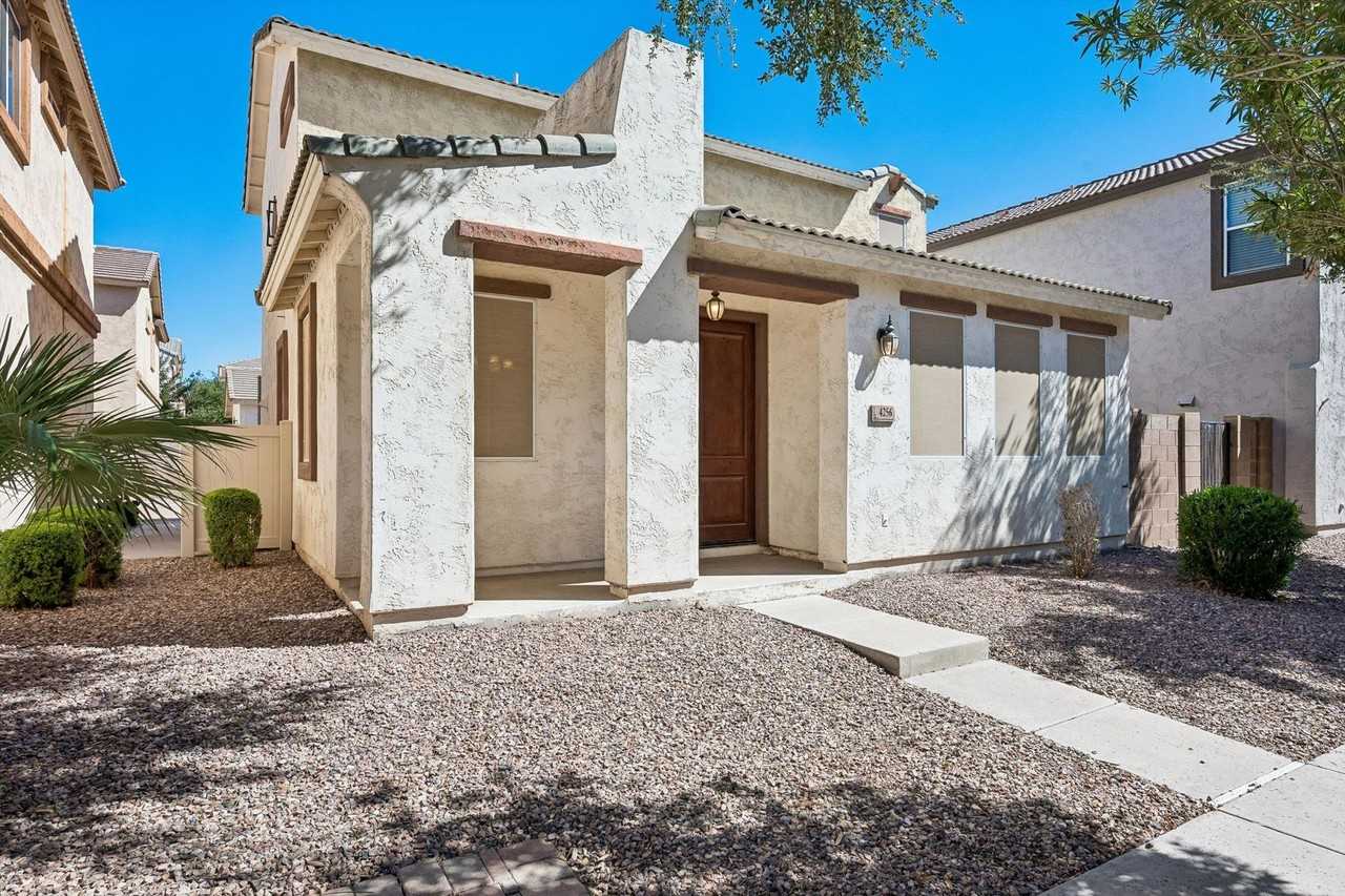 4256 E Carla Vista Dr