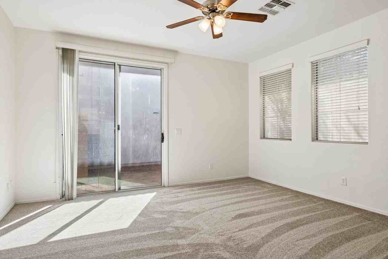 4256 E Carla Vista Dr - Photo 3 of 27