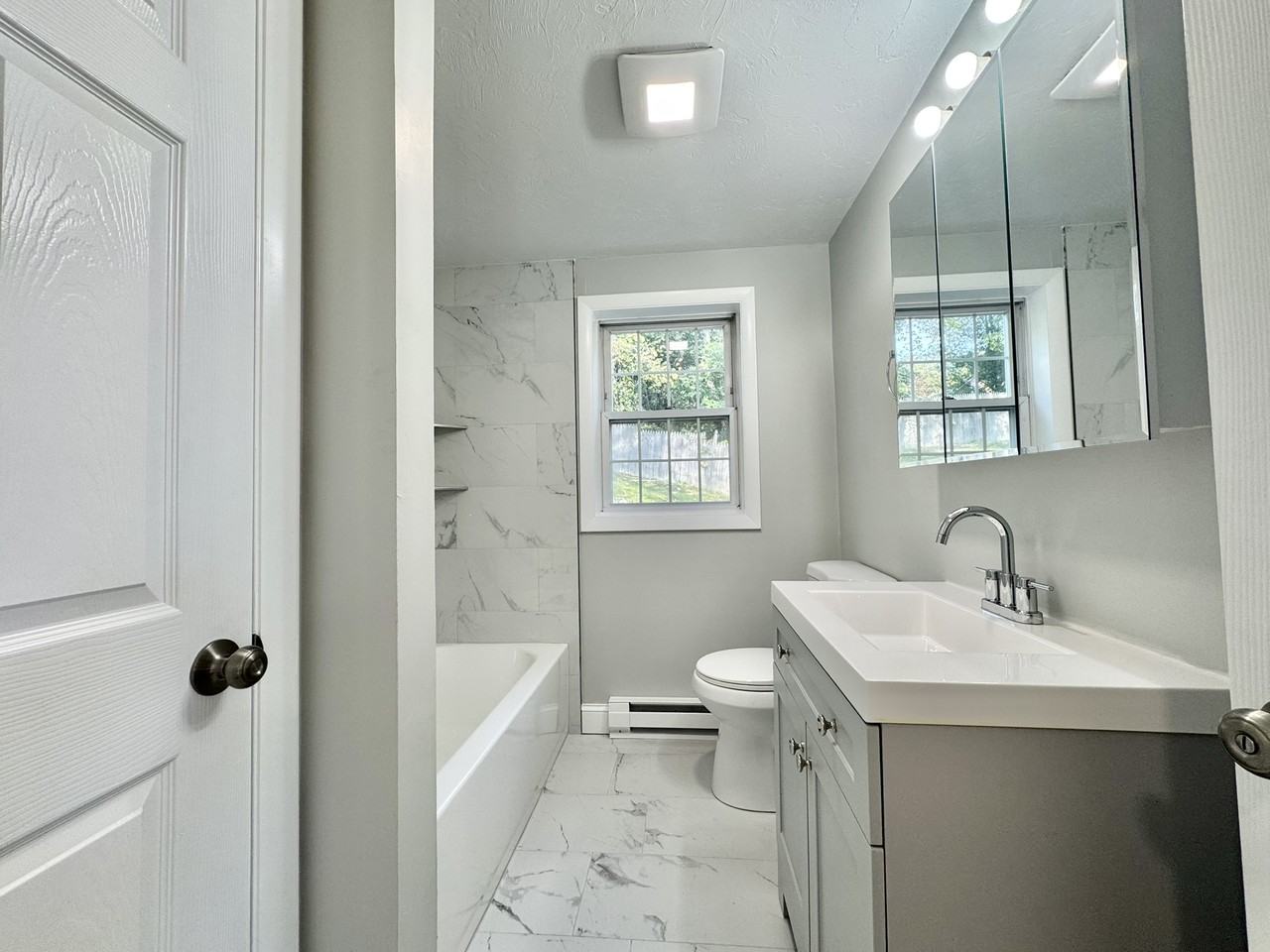 37 Boylston St #1 - Photo 6 of 40