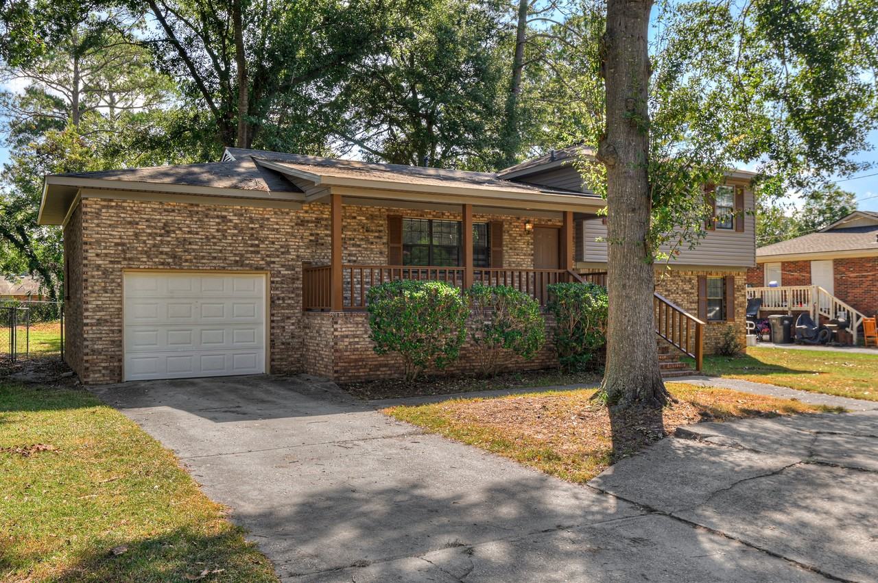 2416 Crystal Ct #1 - Photo 3 of 43
