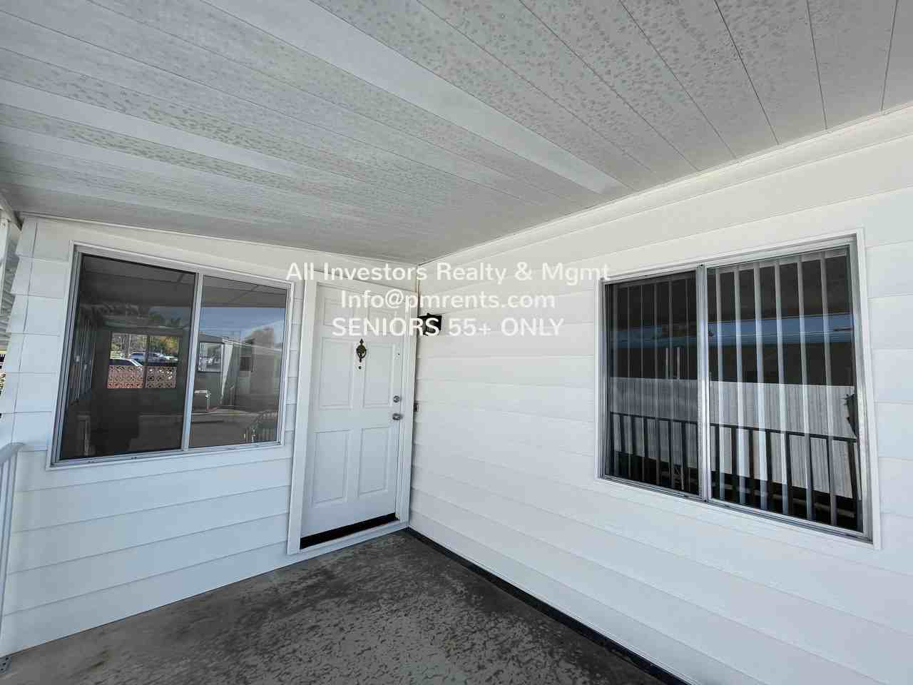 141 Douglas Dr #1 - Photo 4 of 24
