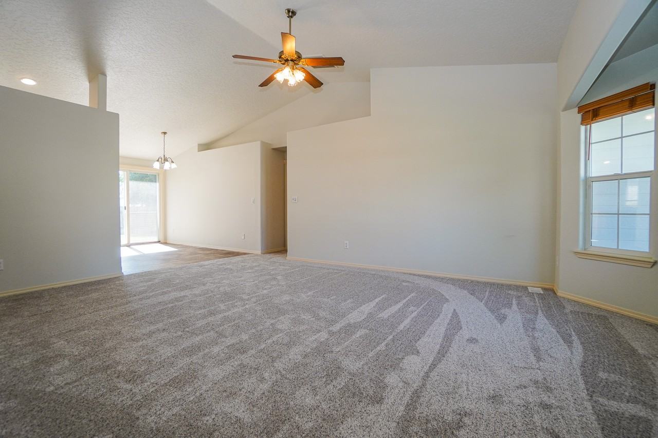 611 Winter Pl #1 - Photo 7 of 33