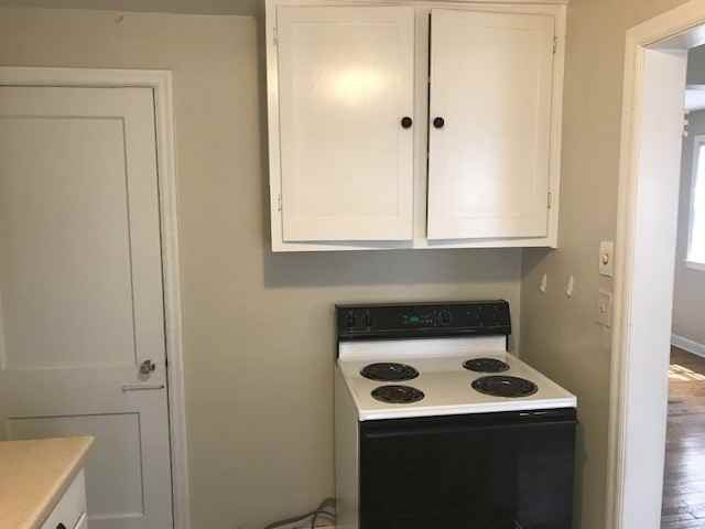 7224 Wyandotte St - Photo 7 of 10