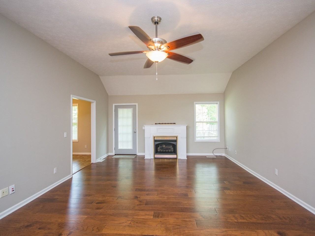 26746 Lydia Joe Dr - Photo 3 of 25