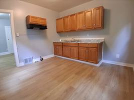 featured image of 127 Oak St