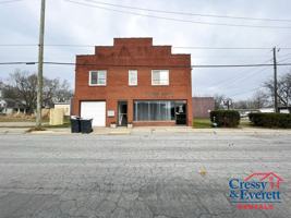 featured image of 205 E Dewey St
