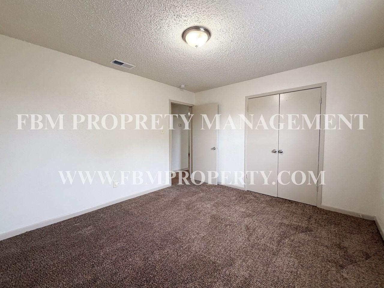 1020 Northwood Blvd #5 - Photo 6 of 12