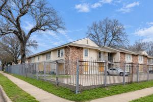 featured image of 3810 Bonnie View Rd