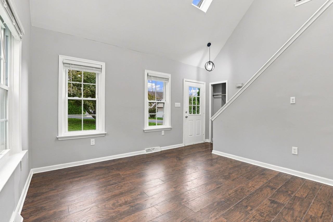 725 Kayo Ave - Photo 3 of 41
