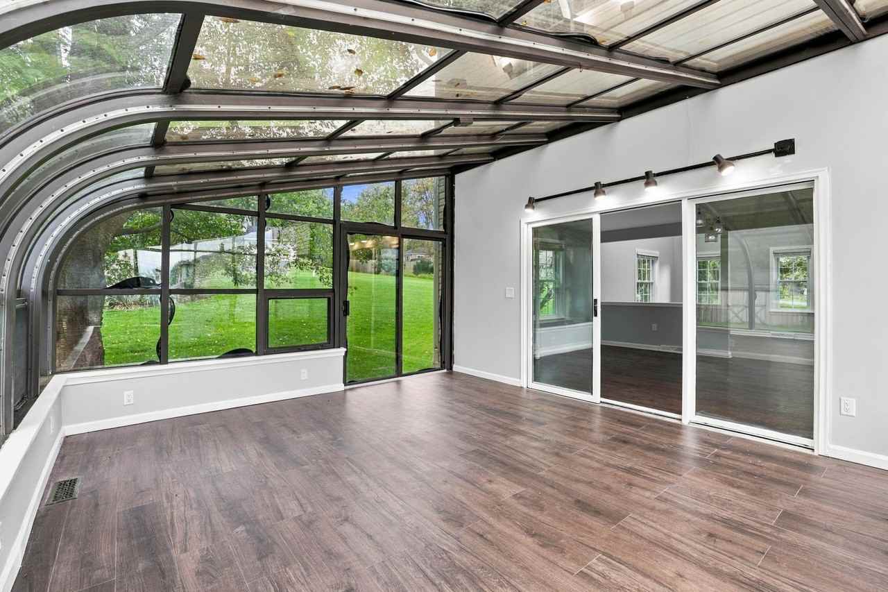 725 Kayo Ave - Photo 7 of 41