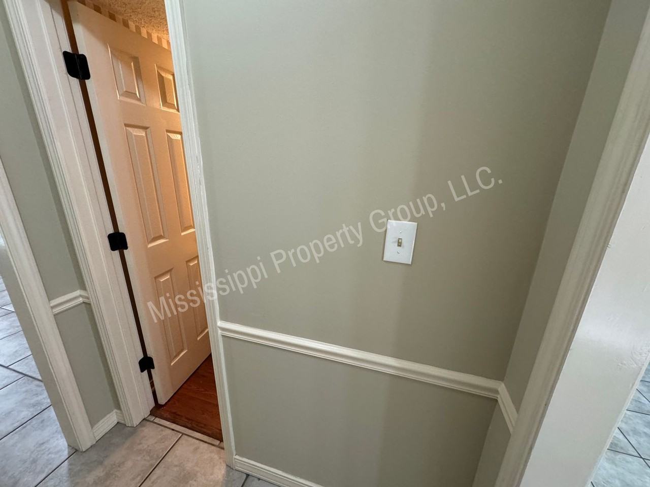 1646 Garfield Ave - Photo 7 of 24