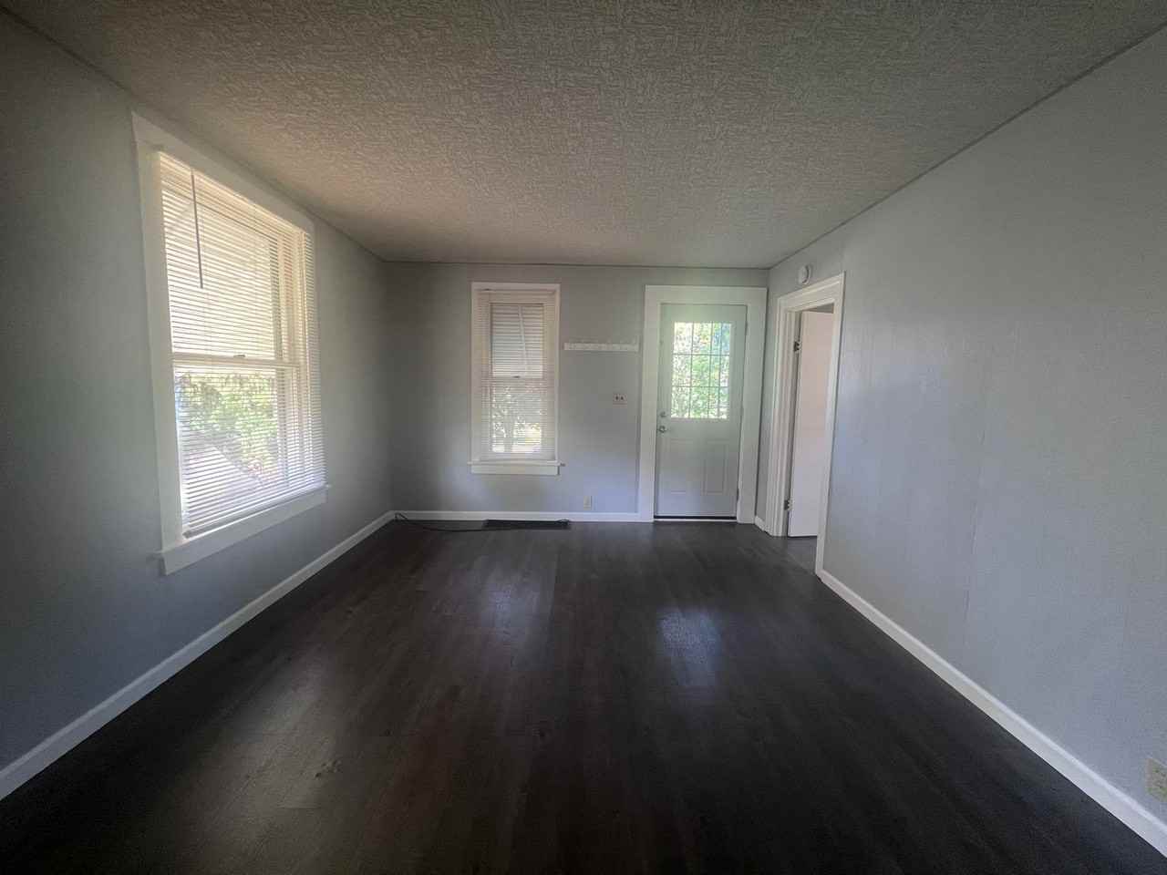 596 Grand Ave Ne - Photo 2 of 23