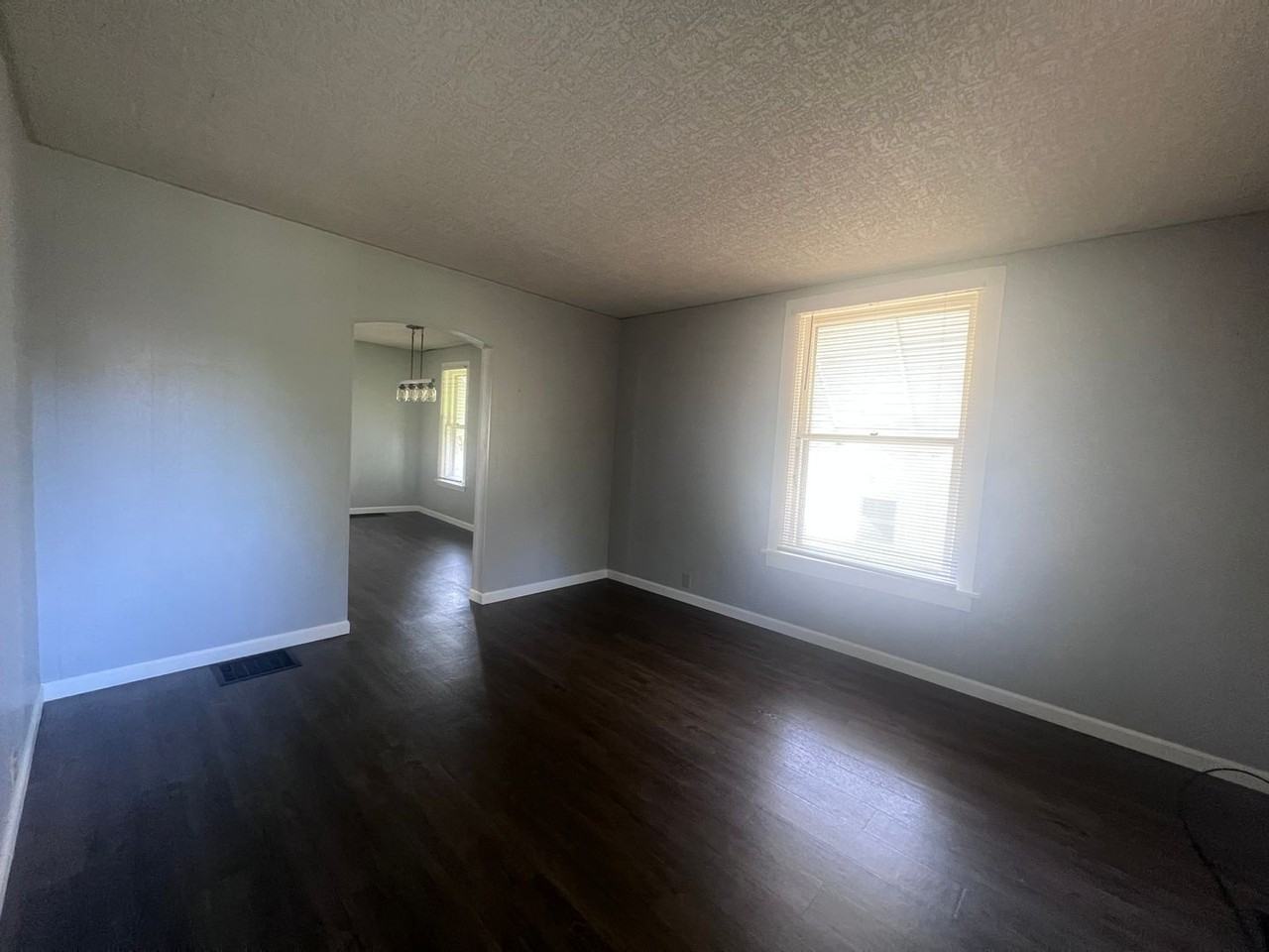 596 Grand Ave Ne - Photo 3 of 23