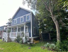 featured image of 821 George Howe St