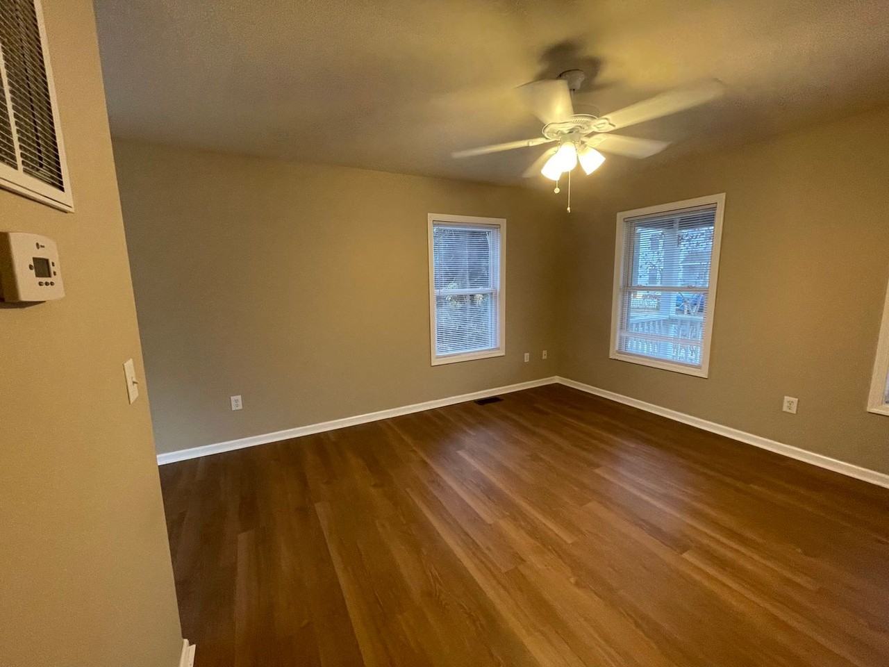 821 George Howe St - Photo 3 of 14