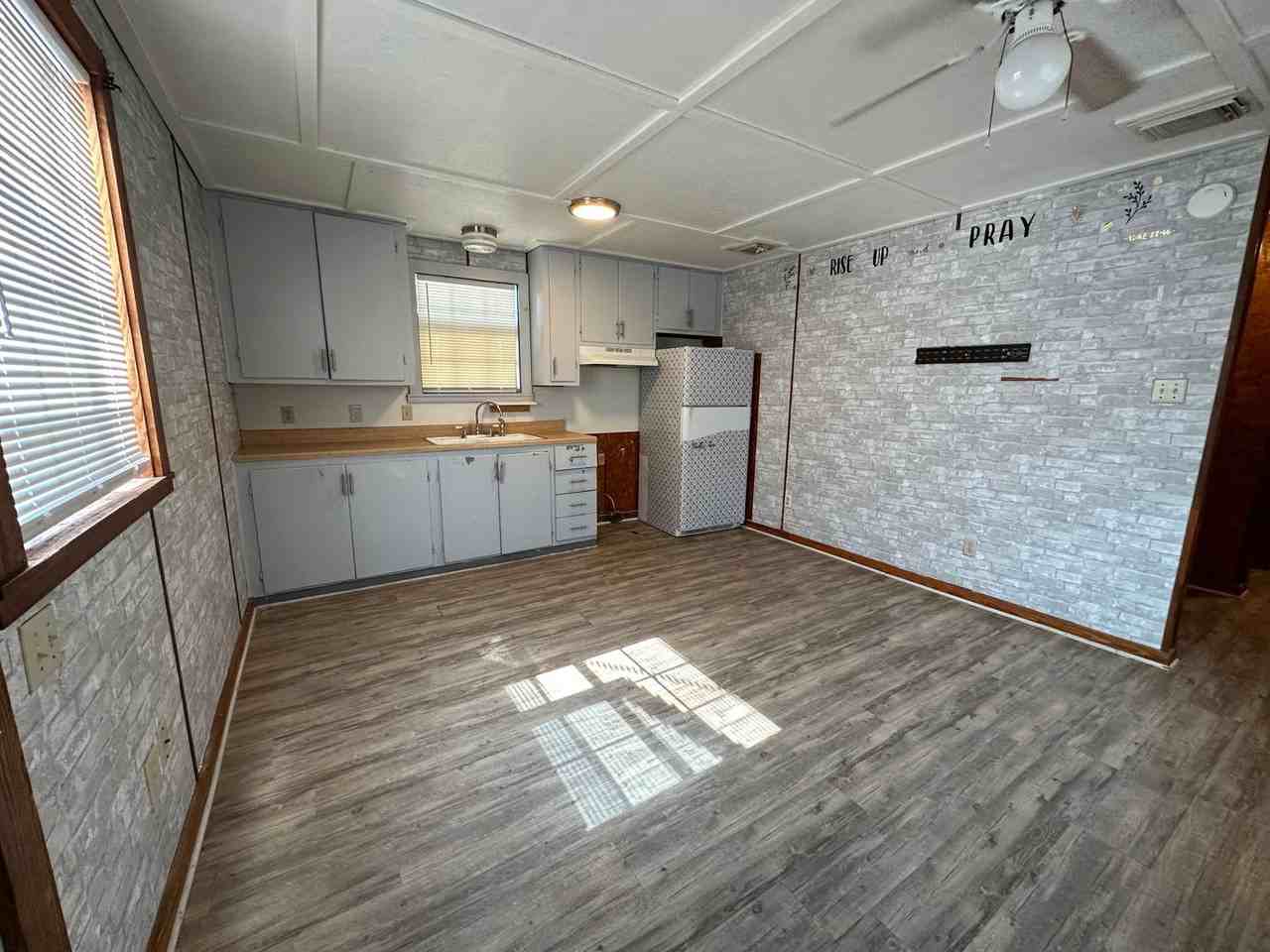 2603 Trichel St - Photo 2 of 8