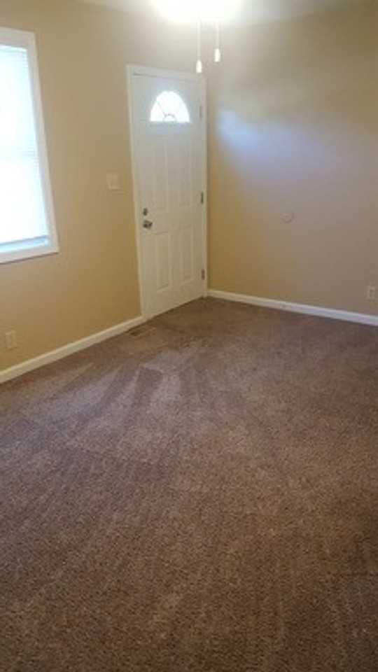339 Woodale Dr - Photo 3 of 20