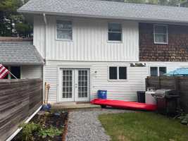 featured image of 2 Breckenridge Ct