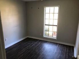 102 Tanglewood Cir - Photo 1 of 1