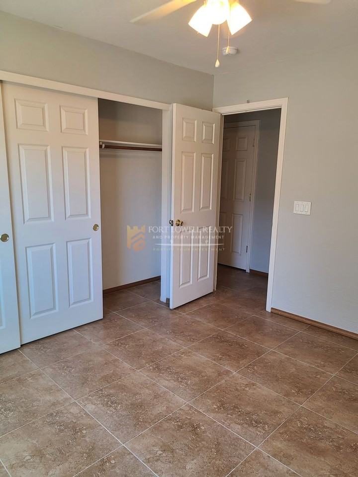 22263 W Shadow Dr - Photo 4 of 31