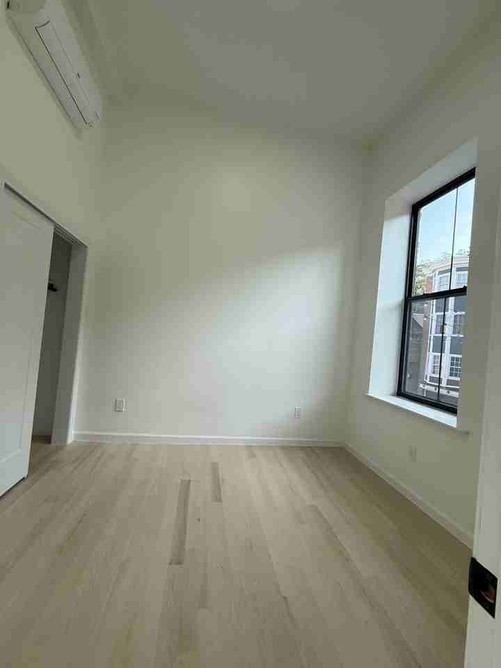 59-61 Broadway - 2 #2 - Photo 4 of 13