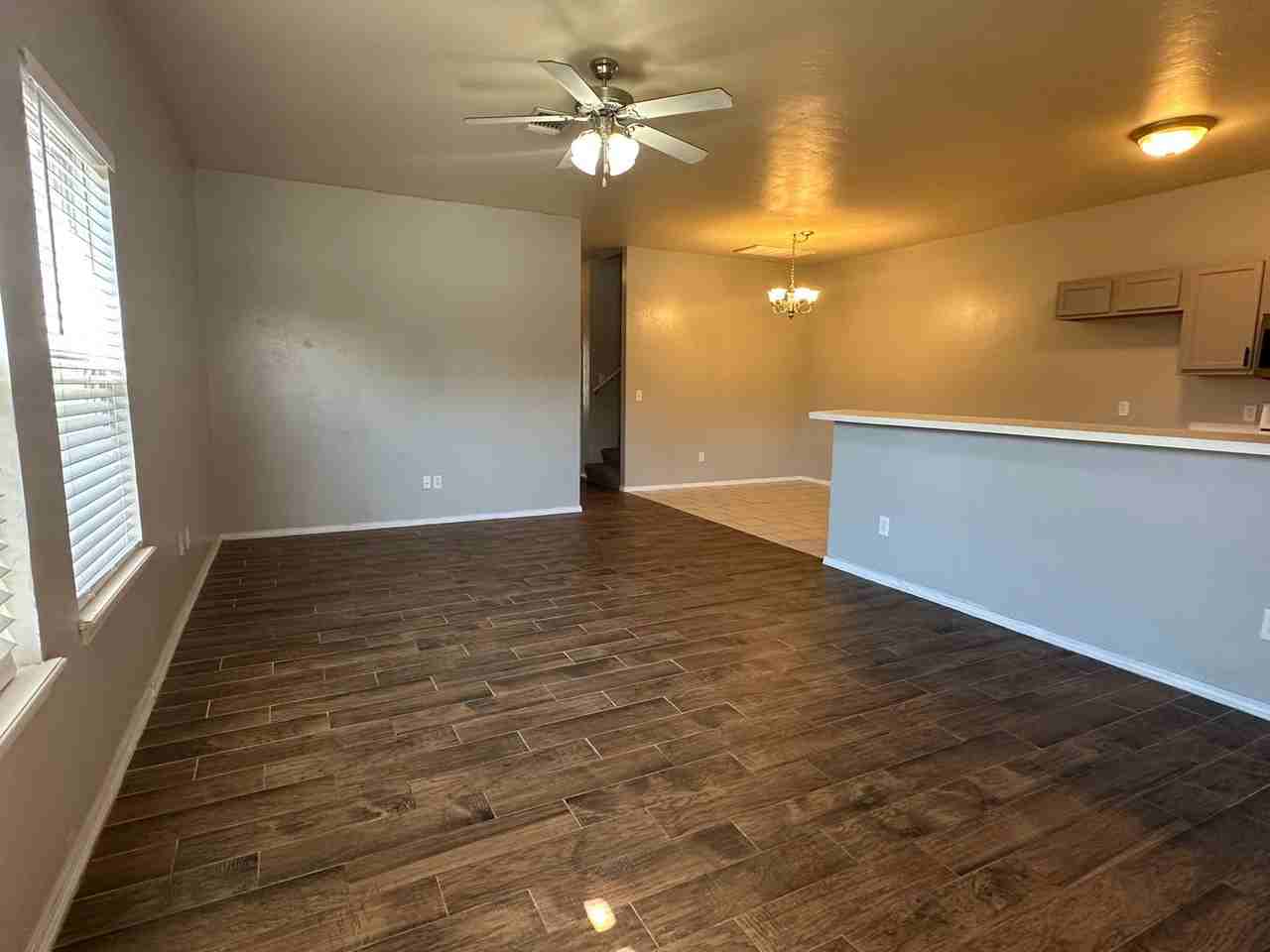 1735 W Palm Pl - Photo 4 of 26