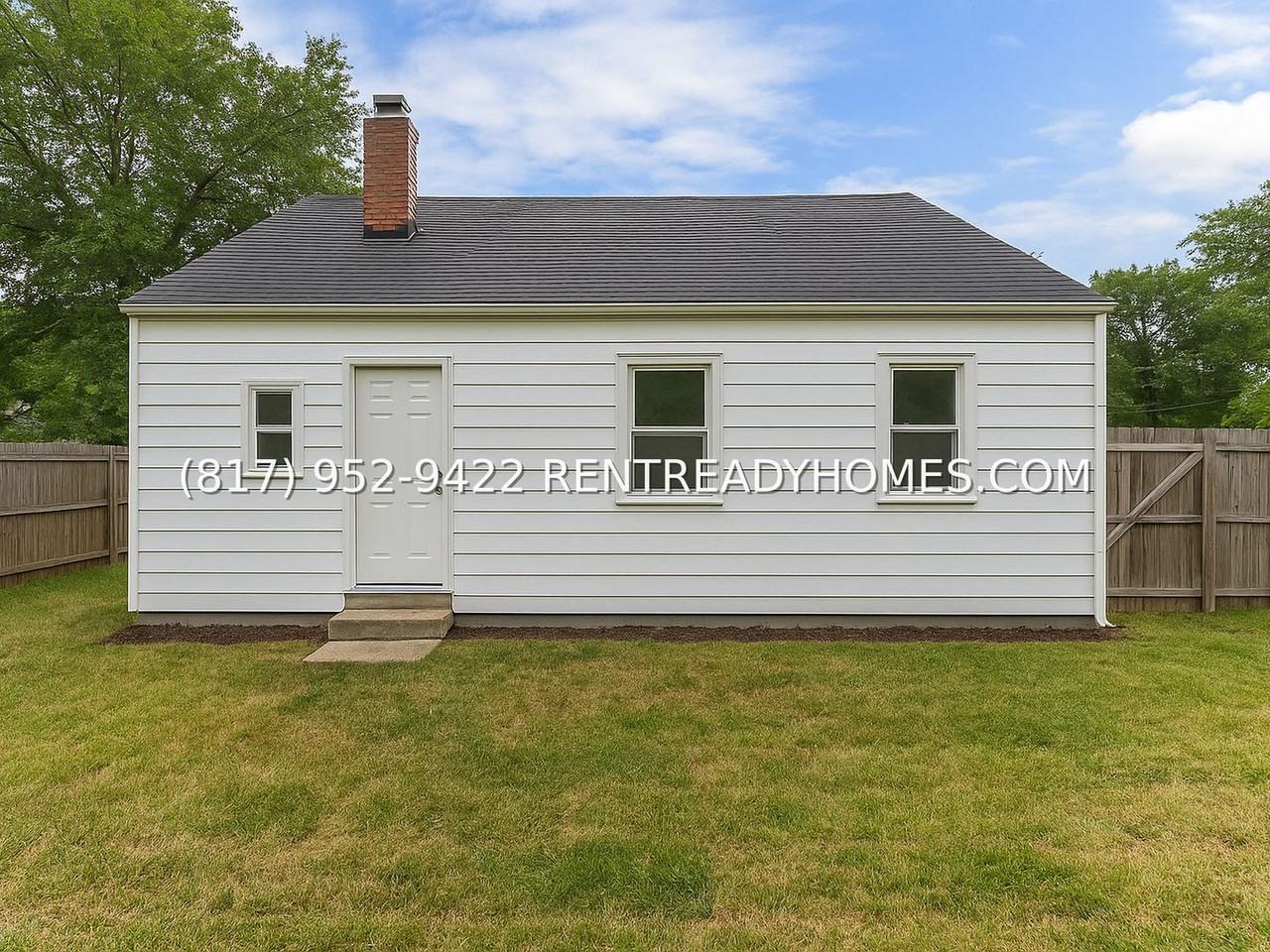 1344 Rayfield Dr - Photo 2 of 11
