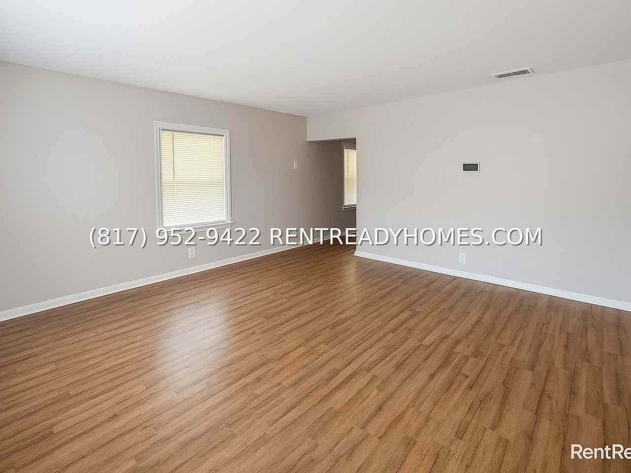 1344 Rayfield Dr - Photo 6 of 11