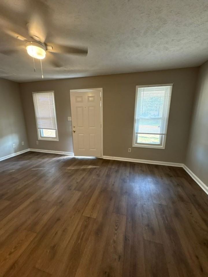 114 Money St - Photo 2 of 18