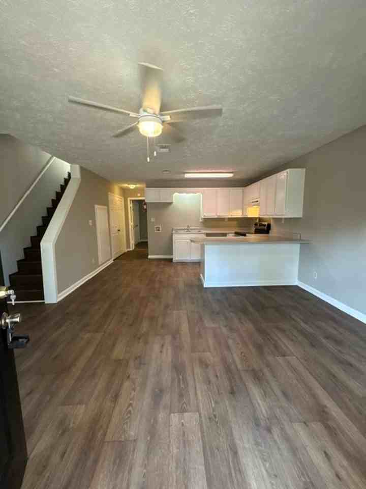 114 Money St - Photo 3 of 18