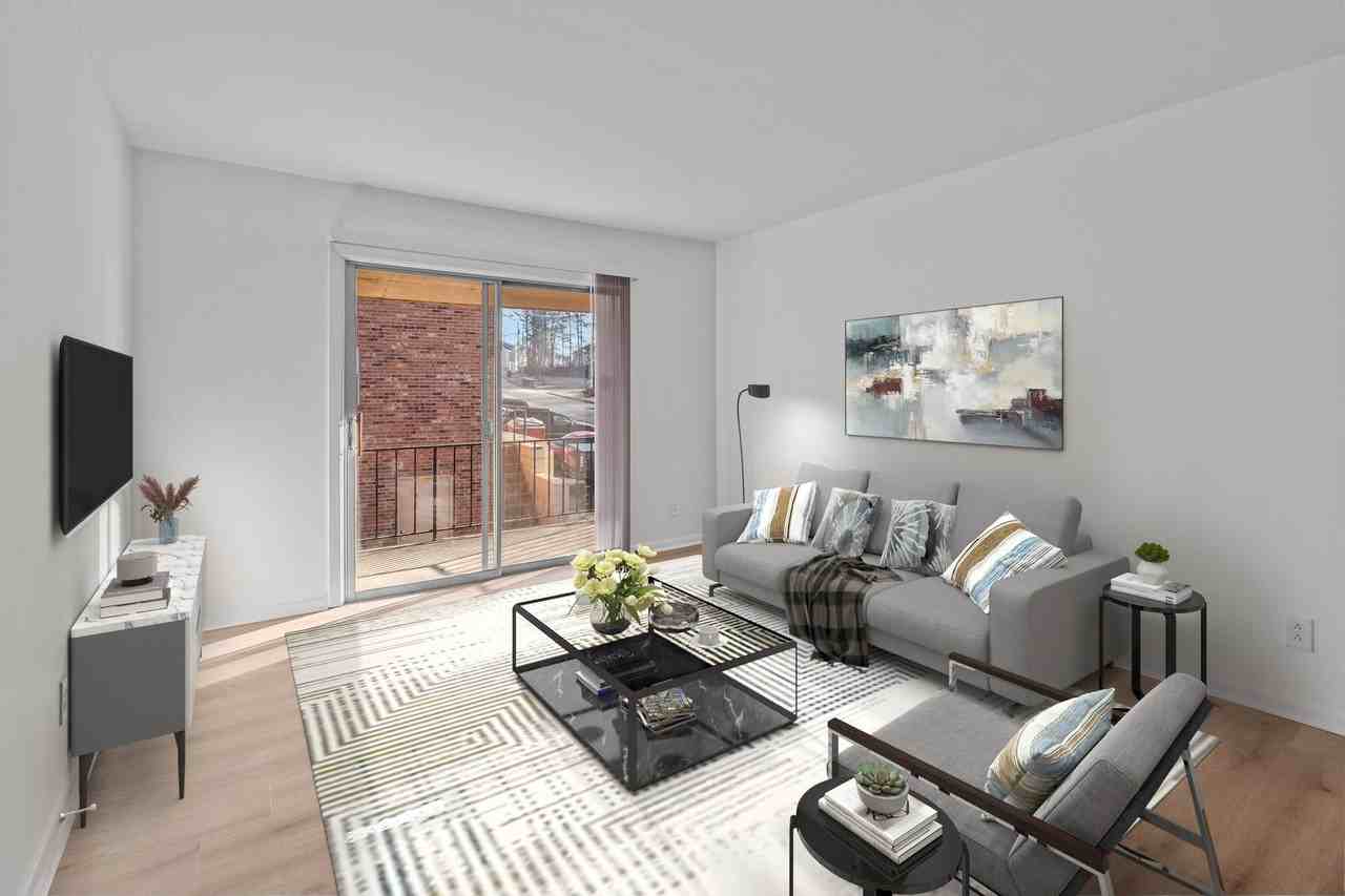 121 Heath Street - Photo 2 of 19