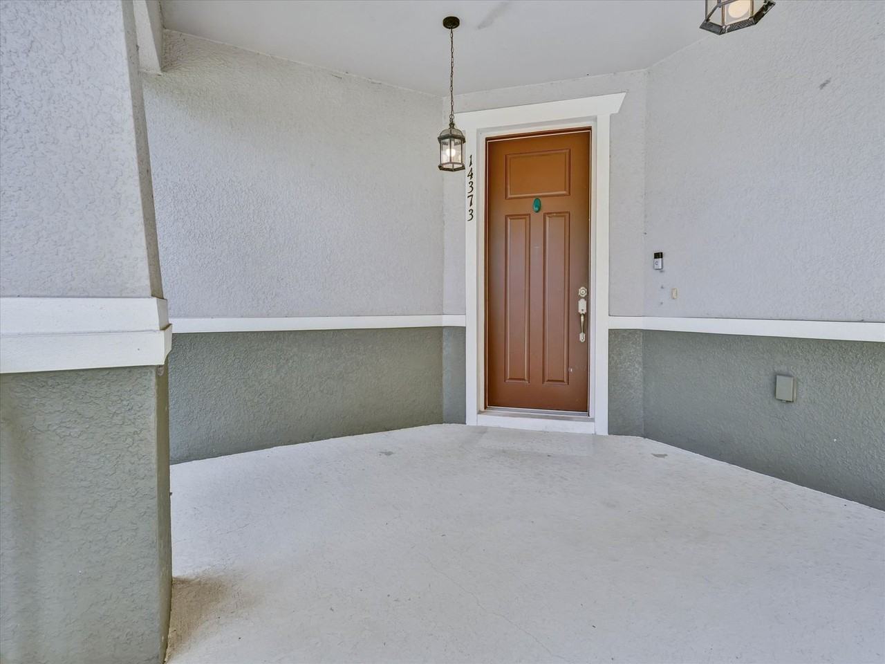 14373 Breda Center Loop - Photo 4 of 50