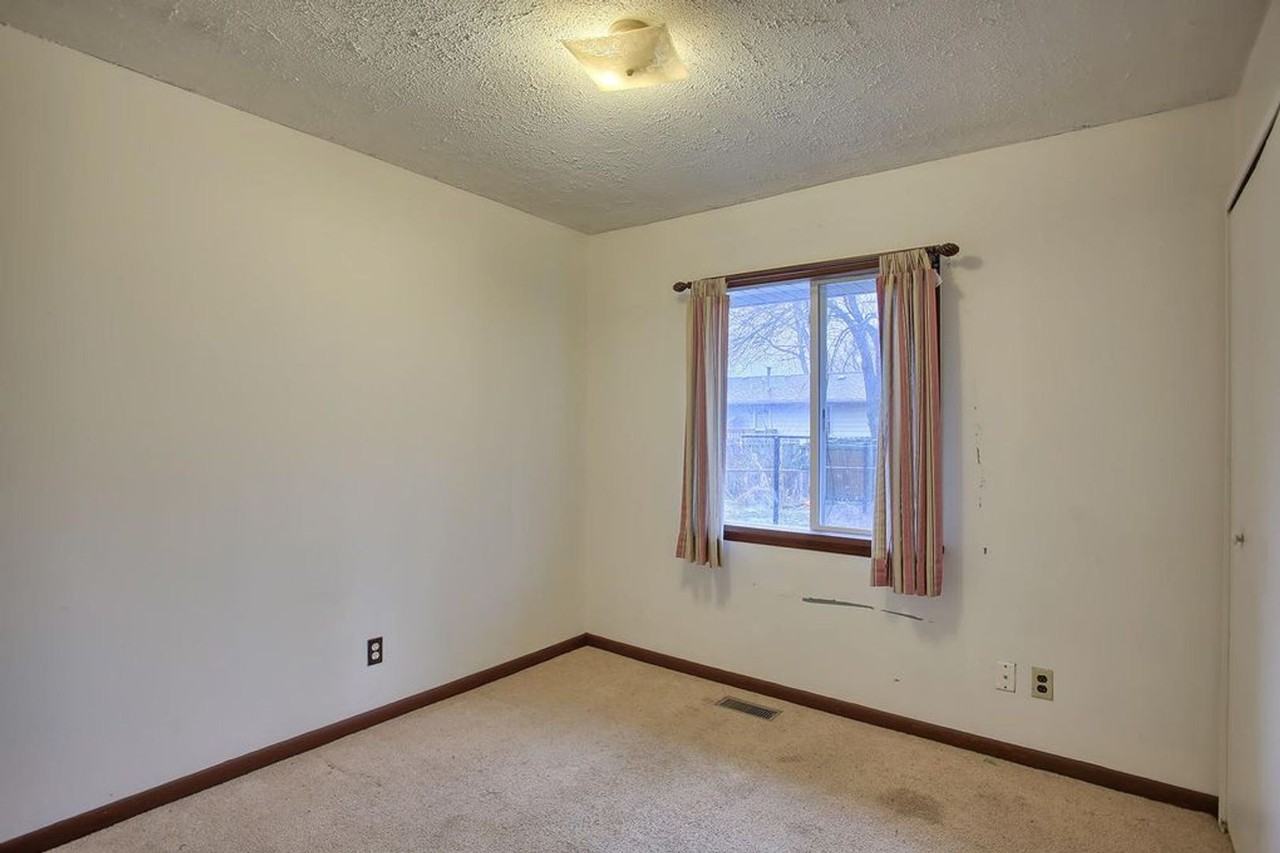 905 Lanore Dr - Photo 5 of 9