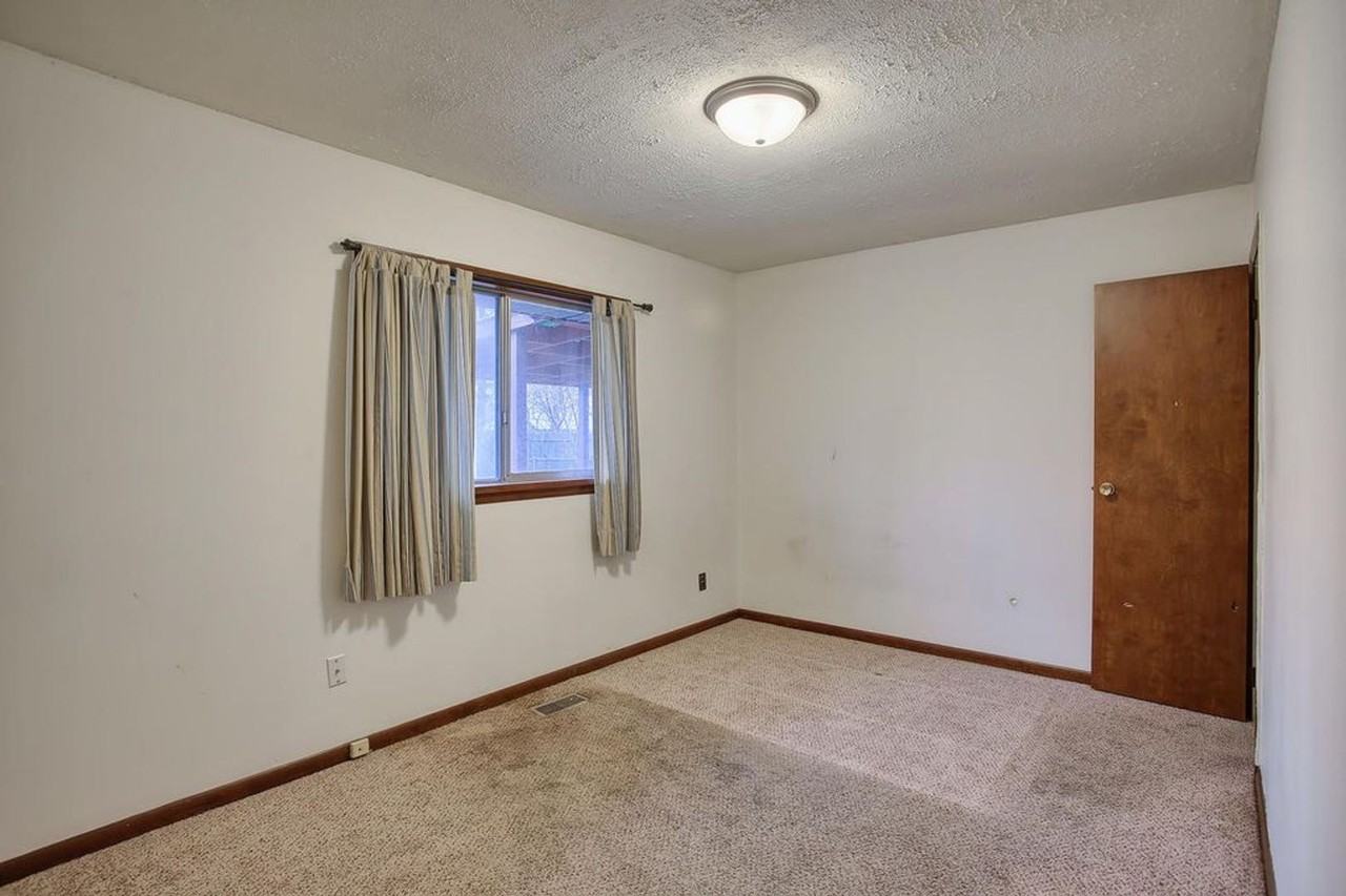 905 Lanore Dr - Photo 7 of 9