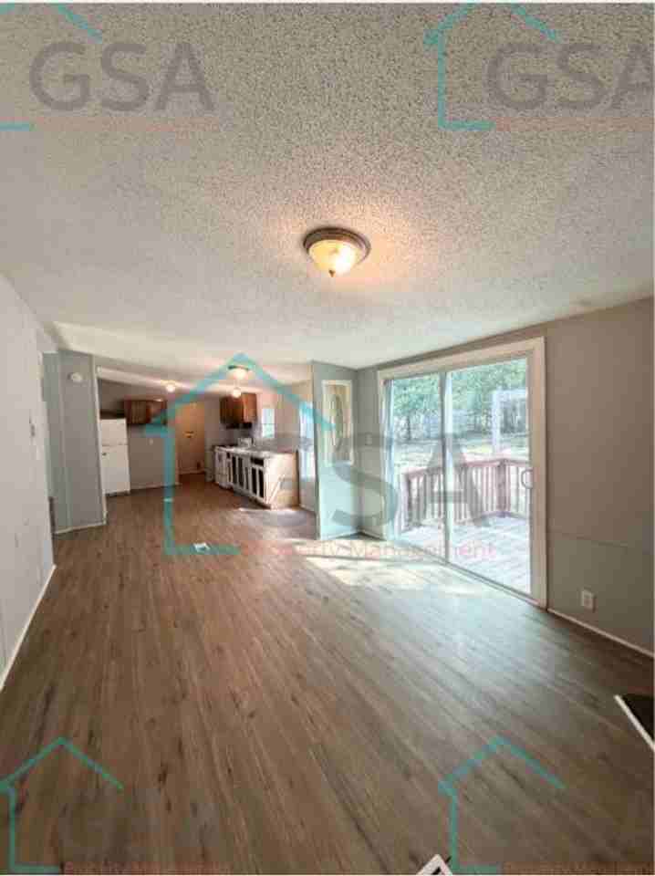 304 Chevy Chase Blvd - Photo 2 of 15