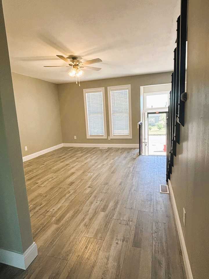 3611 Sw Eveningside Dr #1 - Photo 4 of 34