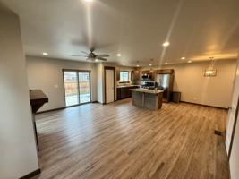 featured image of 1309 Fozzie Ln #C